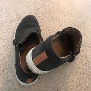 Gentle Souls tennis shoes